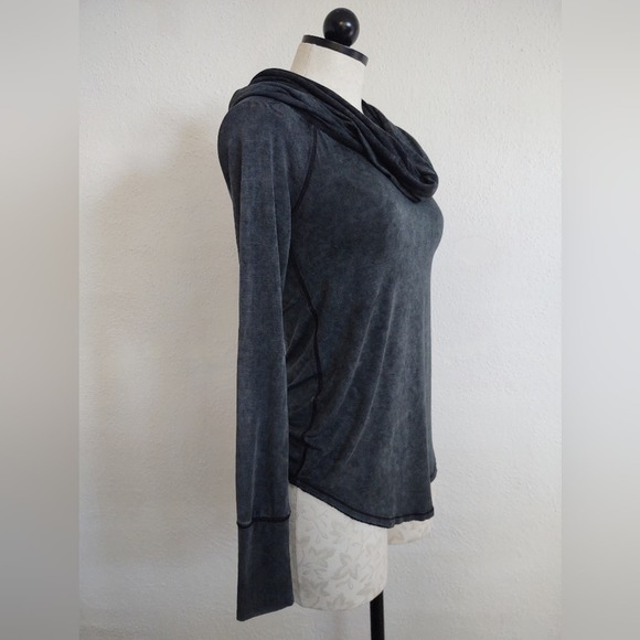 Free People We The Free  Cosmo Cowl Neck Top Long Sleeve Gray Size XS - Picture 8 of 11